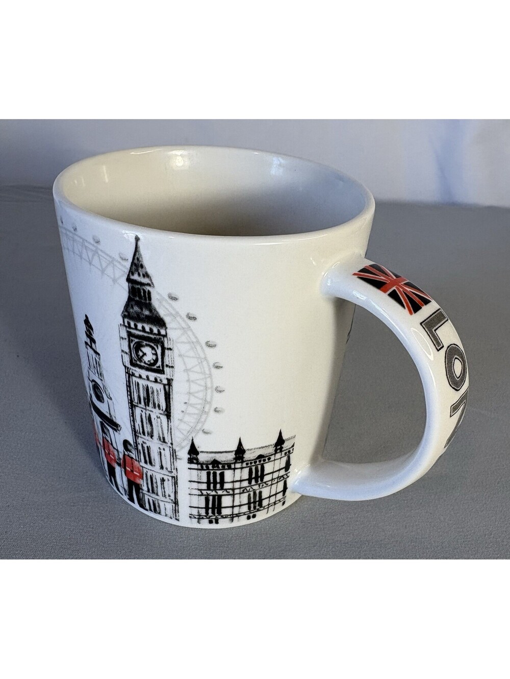 Queens London England Souvenir Mug Big Ben Red Bus Union Jack Coffee Cup